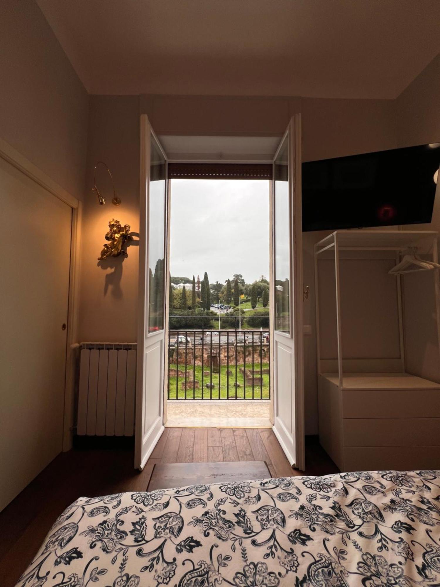 A Casa Di Lu, Al Colosseo - Guest House Rome Buitenkant foto