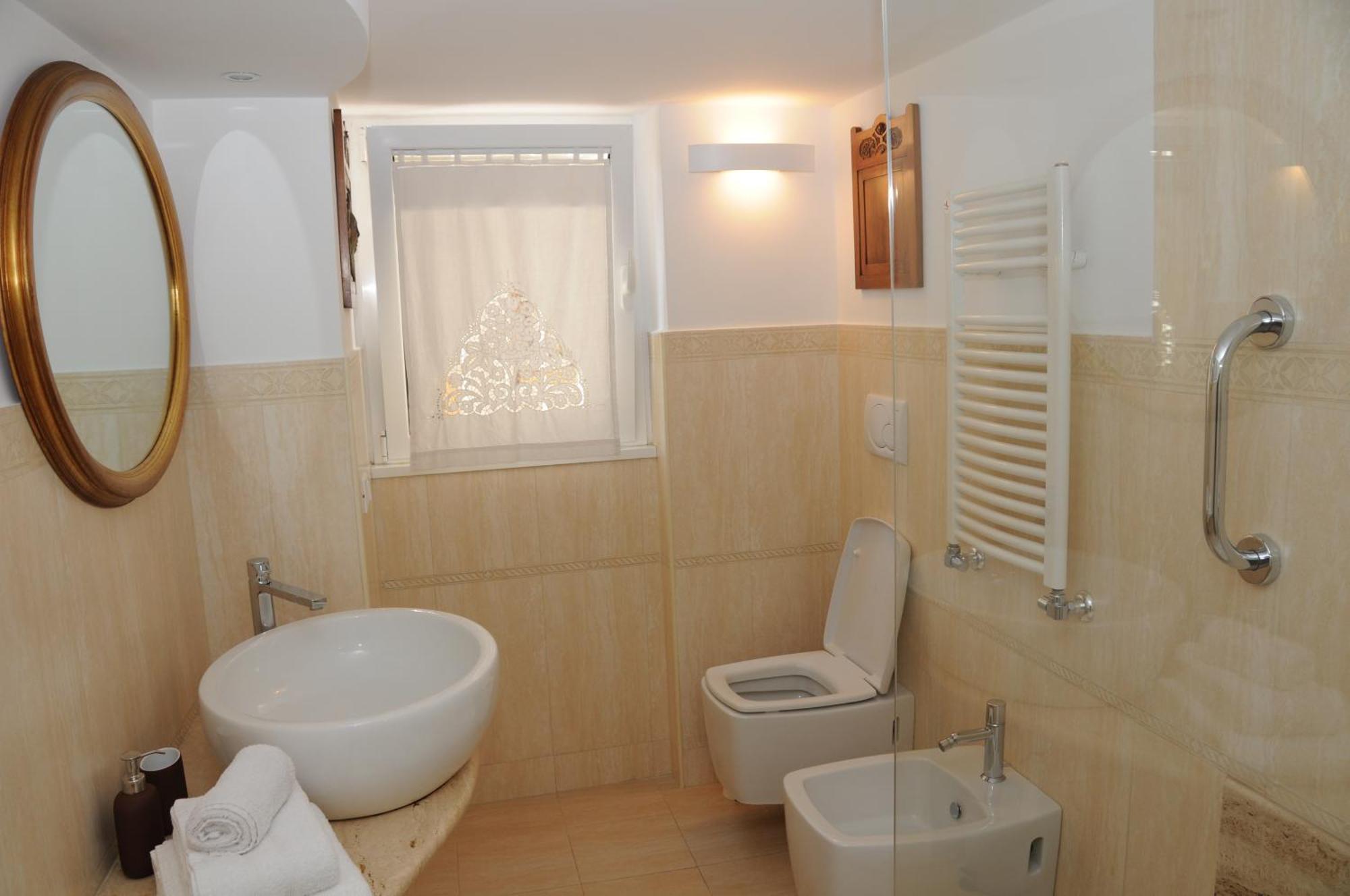 A Casa Di Lu, Al Colosseo - Guest House Rome Buitenkant foto